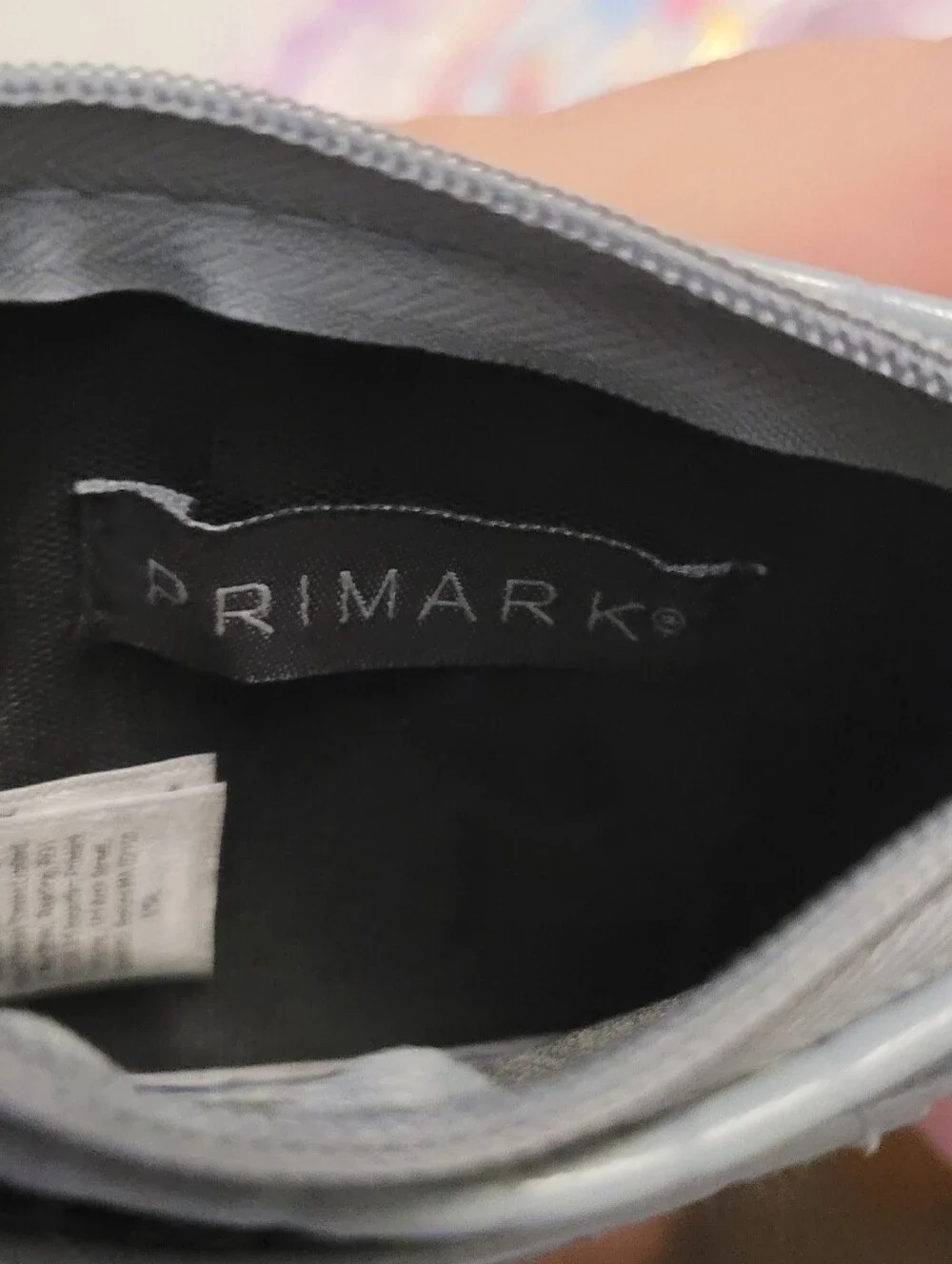 Primark Gray Stitch Floral Card Holder